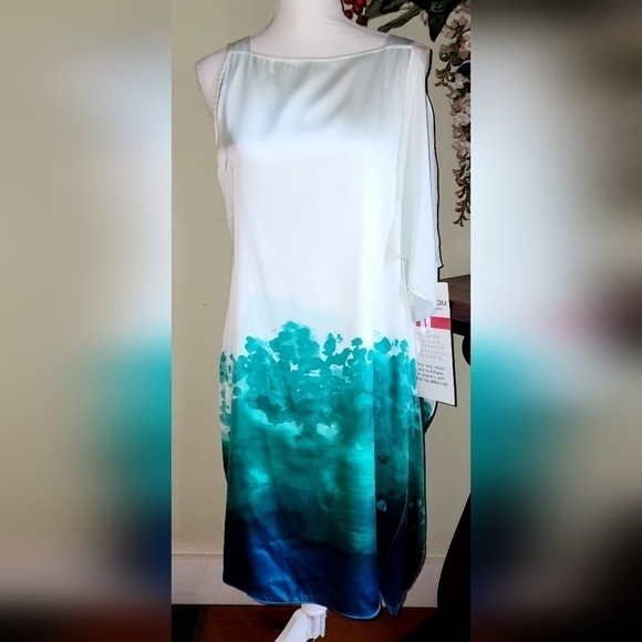 Calvin Klein Dresses & Skirts - CALVIN KLEIN SUMMER DRESS